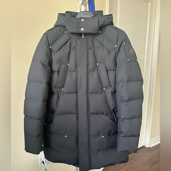 Moose Knuckles Cloud Parka with Fur (removable fur) - Picture 4 of 4